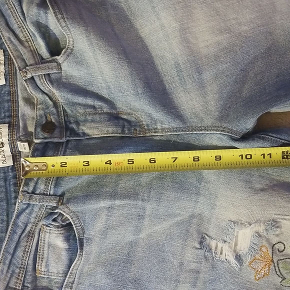 Black Daisy Kate - Picture 6 of 10